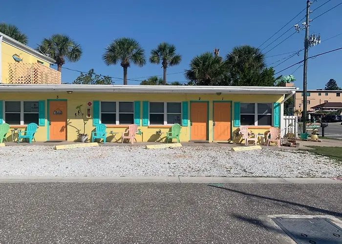 Michaels Surfside * Clearwater Beach