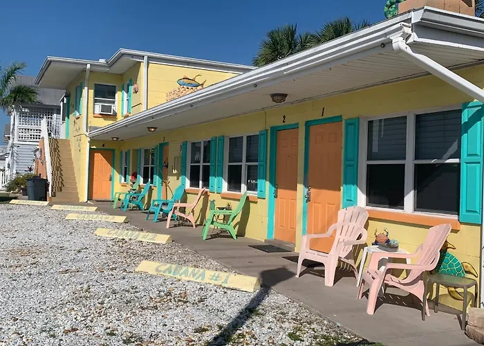 Michaels Surfside Apartment