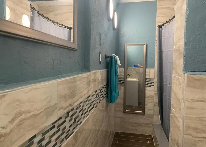 Michaels Surfside Apartment